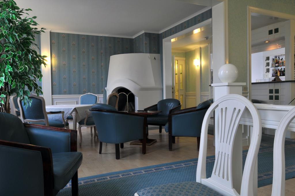 Hotel Vinterpalatset Kiruna Dış mekan fotoğraf